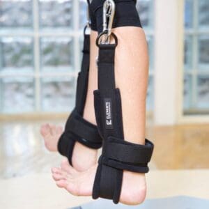ELEMENTS® Standing straps in use on the feet in flexed position
