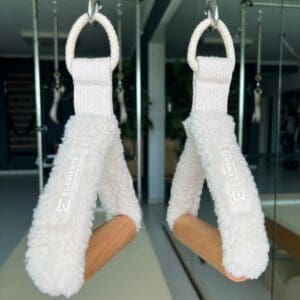 Pilates roll handles made of wood, lightweight and elegant